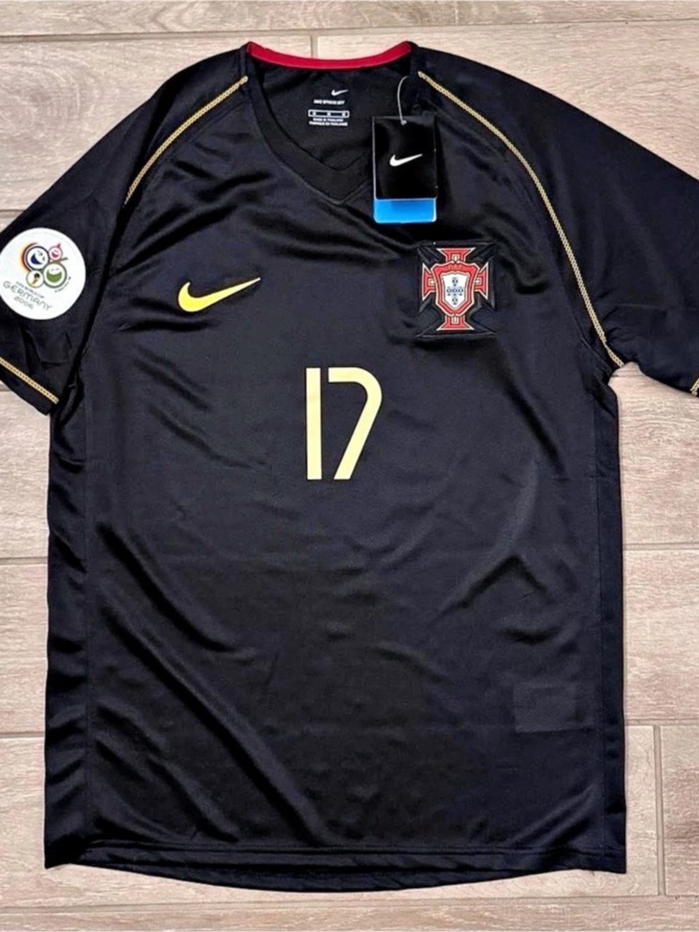 Retro Nike Portugal 2006 World Cup Away Jersey C. Ronaldo #17  Size M